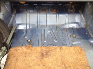 VL Holden Calais 5.0 L V8