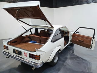 1977 LX Torana Hatchback SS A9X Replica