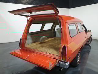 1977 HX Holden Sandman Panelvan