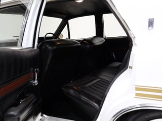 1971 Ford XY Fairmont 302ci Windsor - Ultra White