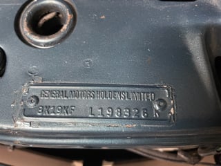 1985 Holden VK Calais 308 V8