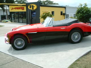 1965 Austin Healey BJ8 - previously owned by Lindsay Fox.