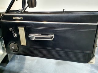 1971 VH Charger R/T E38 - BIG TANK