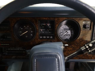 1982 Holden WB Statesman Caprice - Alabaster White