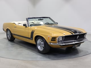 1970 Ford Mustang Convertible 302ci - Bright Gold 