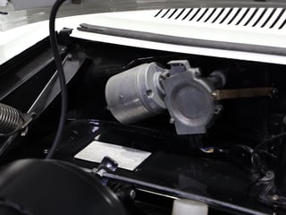 1973 Holden LJ Torana GTR XU1 Tribute - Glacier White