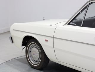 1971 Chrysler VG Valiant Wayfarer Utility 318ci Fireball V8 - Bondi Bleach White