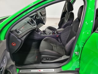 2017 VF Gen F2 HSV GTSR