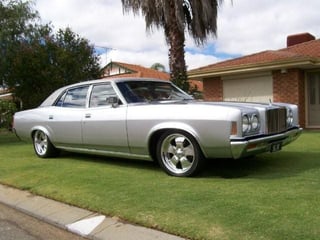Ford LTD Silver Monarch