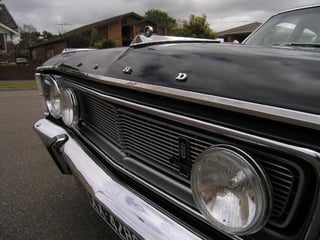 XW Fairmont 302 V8 GS Replica