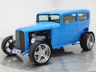 1932 Ford Tudor Hot Rod