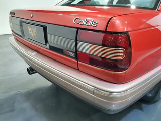 1990 VN Calais Series II - 5.0 Litre V8 5 Speed Manual