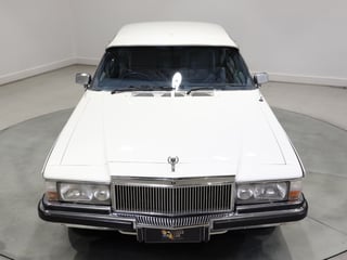 1982 Holden WB Statesman Caprice - Alabaster White