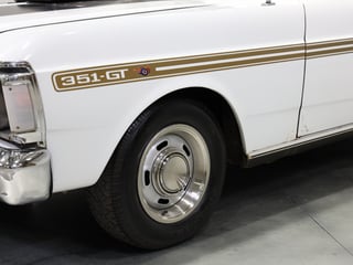 1971 Ford Falcon XY GT - Ultra White 