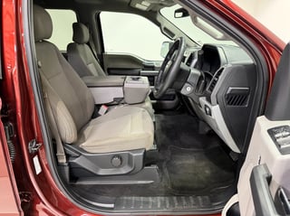 2018 Ford F150 XLT XTR 4x4 - 5.0L V8