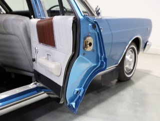1970 Ford ZC Fairlane 302ci V8 - Starlight Blue 