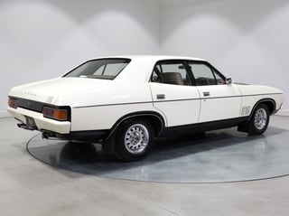 1973 Ford Falcon XB GT 4V - Polar White 