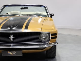 1970 Ford Mustang Convertible 302ci - Bright Gold 