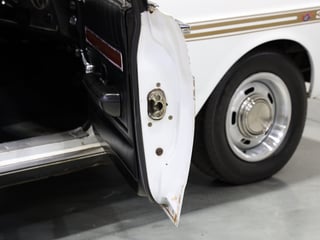 1971 Ford Falcon XY GT - Ultra White 