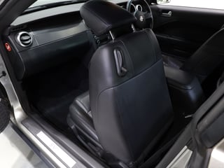 2007 Ford Shelby Mustang GT500 SVT 8,744 miles - Vapor Silver Metallic