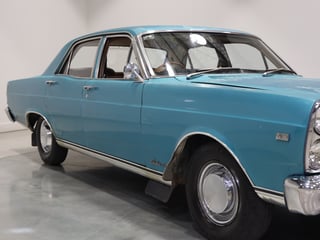 1971 Ford ZD Fairlane 302ci V8 - Teal Glow