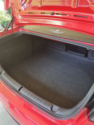 2011 VE Commodore SSV Redline - Patterson Cheney Race Sport RS350