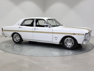 1971 Ford XY Fairmont 302ci Windsor - Ultra White