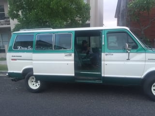 1979 Ford Chateau Wagon 351 V8