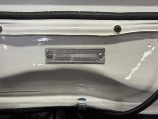 1976 Holden LX Torana SS Hatchback - 5.0L Trimatic - Cotillion White