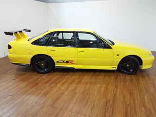 1996 HSV VS GTS-R Commodore #16