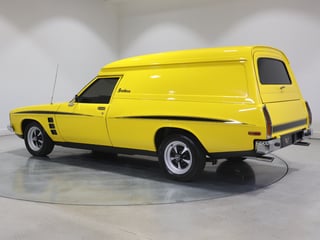 1975 Holden HJ Sandman Panel Van 308ci 4spd  - Absinth Yellow -