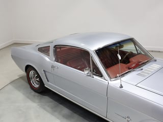 1965 Ford Mustang Fastback 2+2 - Silver Smoke Grey