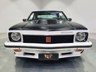 1977 LX Torana Hatchback A9X Replica