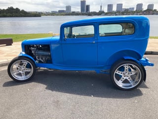 1932 Ford Tudor Hot Rod