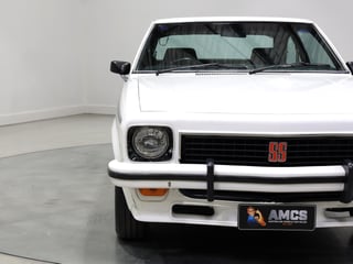 1976 Holden LX Torana SS Hatchback - 5.0L Trimatic - Cotillion White