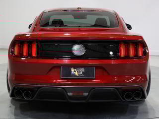 2017 Ford Mustang GT  6spd Man - Ruby Red Metallic