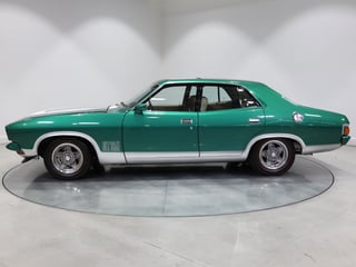 1976 Ford Falcon XB GT - Sherwood Green Metallic