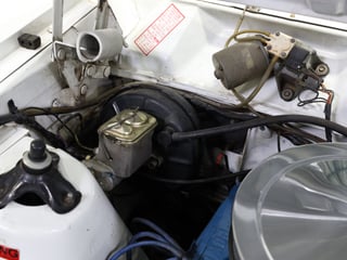 1971 Ford XY Fairmont 302 V8 - Ultra White