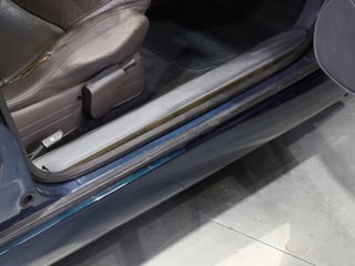 1996 HSV VS Senator 215i Build No 884 - Botanica Blue Mica