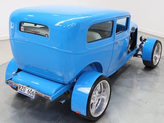 1932 Ford Tudor Hot Rod