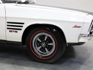 1974 Holden HQ Monaro GTS 308 4sp - Glacier White