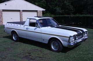 XW Falcon GS Replica Ute 351 V8