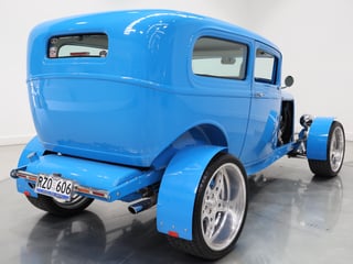 1932 Ford Tudor Hot Rod