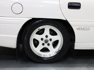 1989 HSV VN SV89 Build No 149 - Alpine White