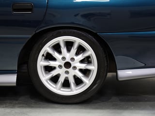 1996 HSV VS Senator 215i Build No 884 - Botanica Blue Mica