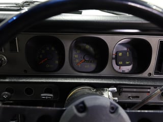1976 Holden LX Torana SS Hatchback - 5.0L Trimatic - Cotillion White
