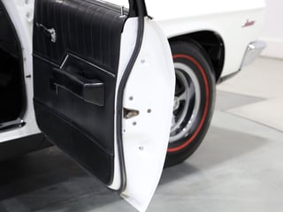 1974 Holden HQ Monaro GTS 308 4sp - Glacier White