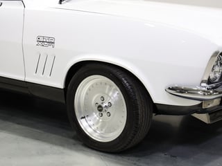 1973 Holden LJ Torana GTR XU1 Tribute - Glacier White