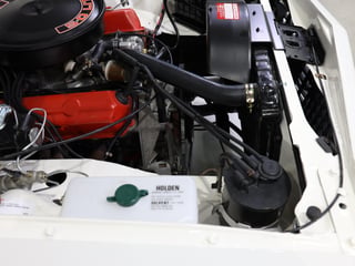 1976 Holden LX Torana SS Hatchback - 5.0L Trimatic - Cotillion White