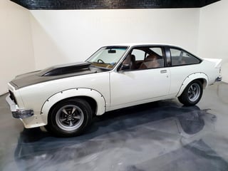 1977 LX Torana Hatchback SS A9X Replica